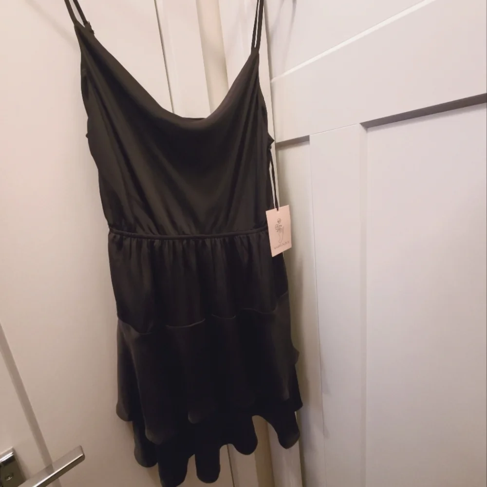 Marigolden Serendipity Satin Dress"Color: Black","Size: Medium - Picture 2 of 4